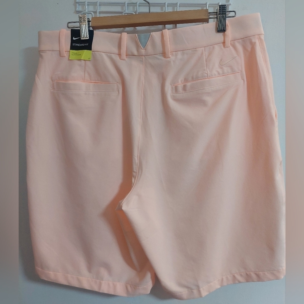 Nike Light Peach Women's Bermudas - Picture 2 of 5
